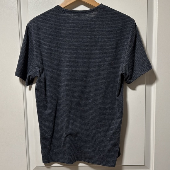Vince gray/white feeder stripe SS crew neck tee shirt - Picture 5 of 5